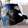 3-quilt-deken-hondenafbeelding-hond-blauw-labrador-zwart
