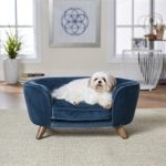 Enchanted Hondenmand/Sofa Romy Peacock Blauw 67,5X40,5X30,5 cm 